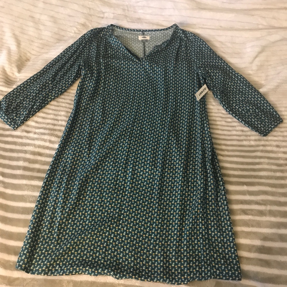 Old Navy Blue Flower Print Dress size medium
